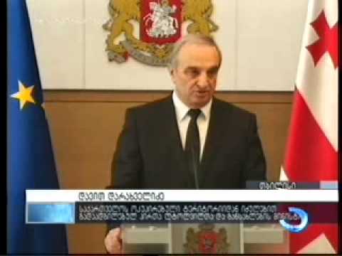 550 დევნილ ოჯახს ბინები საკუთრებაში, სიმბოლურ ფასად, ერთ ლარად გადაეცა