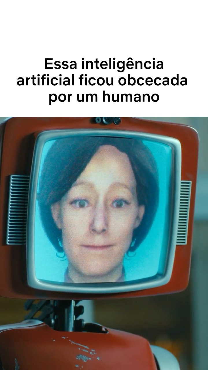 A robô está OBCECADA por esse homem #cassandra