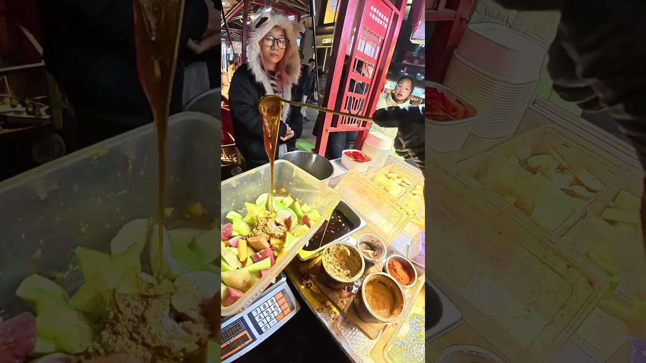 Mainland Chinese street snacks live broadcast 2026/03/03 20:49:42.