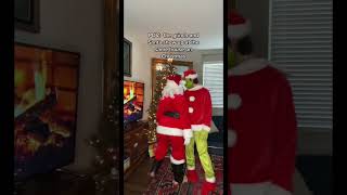 POV: The grinch and Santa show up at the same house on Christmas #shorts #viral @itscarlosesparza