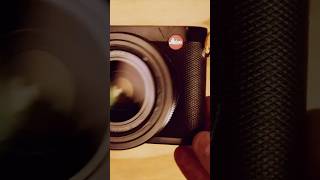 Customizing My Favorite Camera
Join our PATREON to support the channel and gain access to Early-release videos, exclusive Director’s Commentaries, Q&A Livestreams, Peer Discussions, Limited Edition Zines and Patron-Only Videos: https://www.patreon.com/spiritedman
ABOUT THE SPIRITED MAN:
The Spirited Man is an unlimited series about the spirited man or woman who lives inside all of us (and fixing things).
ABOUT VAN NEISTAT:
A pioneer in digital filmmaking, Van Neistat made his first internet video, The Holland Tunnel, in 2000. He went on to collaborate with New York City artist Tom Sachs, directing a series of short films shown at the Guggenheim Museum in Berlin. Van has since directed dozens more films for the Tom Sachs Studio. In 2010 HBO aired The Neistat Brothers, an 8-episode series of short videos made entirely by Van and his brother Casey Neistat. Van Neistat’s directorial debut feature, A SPACE PROGRAM, co-written by Tom Sachs, premiered at the 2015 South by Southwest Film Festival and opened in theaters nation-wide in spring, 2016. In 2018 Neistat Directed the short film Paradox Bullets, co-written with Tom Sachs, narrated by Werner Herzog, and starring Ed Rushca. Neistat has written and directed commercial projects for Nike, Hurley, Kate Spade, Tory Burch, J. Crew, Twitter, Sleepy Jones and Frances Valentine. His work has been exhibited in museums throughout the world. He lives in Topanga, California.
#VanNeistat #TheSpiritedMan #Camera #Gear Customizing My Favorite Camera