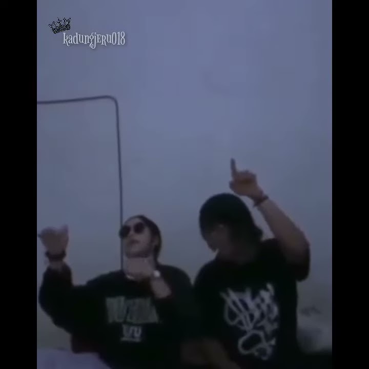 Story wa 30 detik lagu tetap mencintai