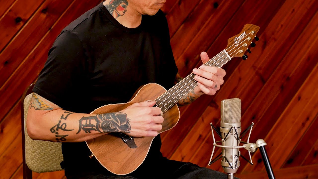 Horizon Concert Ukulele by Ortega Guitars - Walnut - RUWN