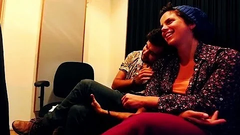 Rapha Moraes y Julia Ortiz (Perot Ching) -"Dale al...