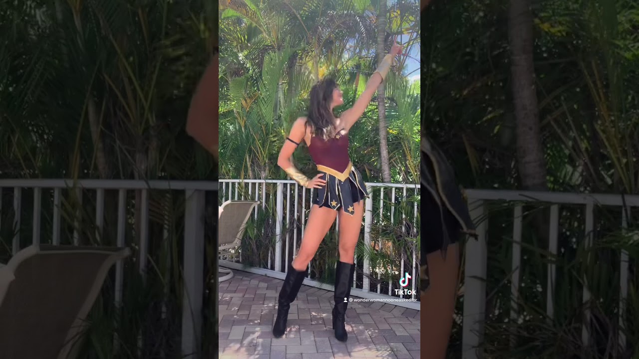 When the sun goes down on my side of town 