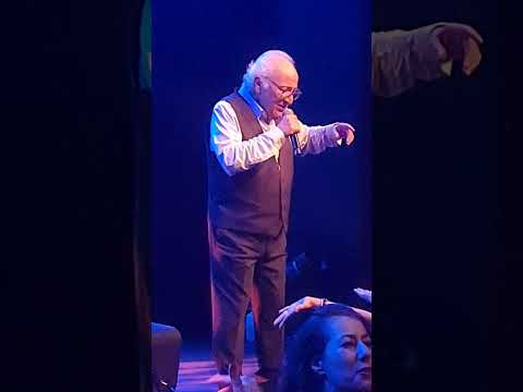 Martik Concert New Zealand کنسرت مارتیک اگه برگردی