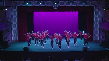 Alpha Epsilon Pi and Alpha Gamma Delta - Throwback Super Bowl Performances - Chapman Airbands 2019