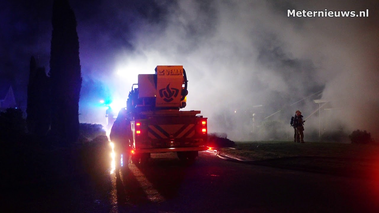 Middelbrand in Gasselte op Ericapark - Alarmeringen.nl