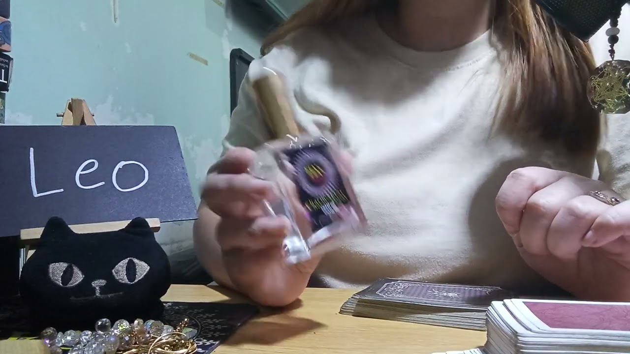 Leo Yung Bago ba o Si Ex?