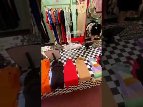 Video: Montreal'de Vintage Alışveriş için Butikler