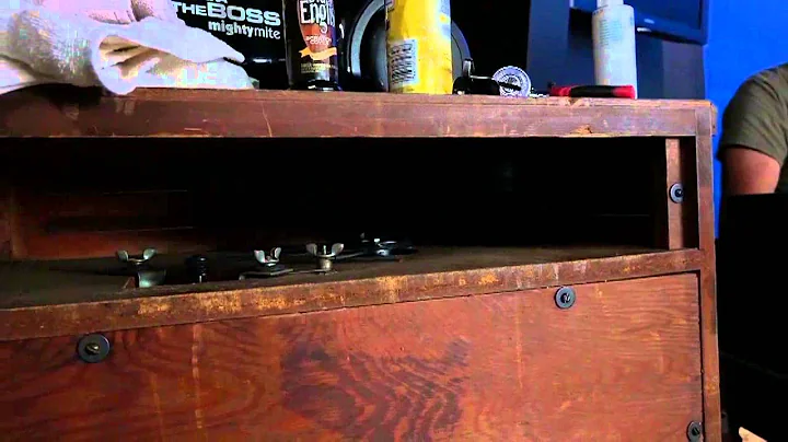Jeff Gadd and his Hammond B3 with Leslie Speaker 1...