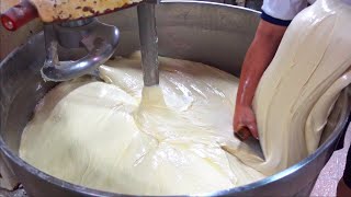 Soft and Tasty! Amazing Bread Making Process(Melon Bread,  Ham and Cheese Bread)  / 驚人的維也納吐司製作過程
