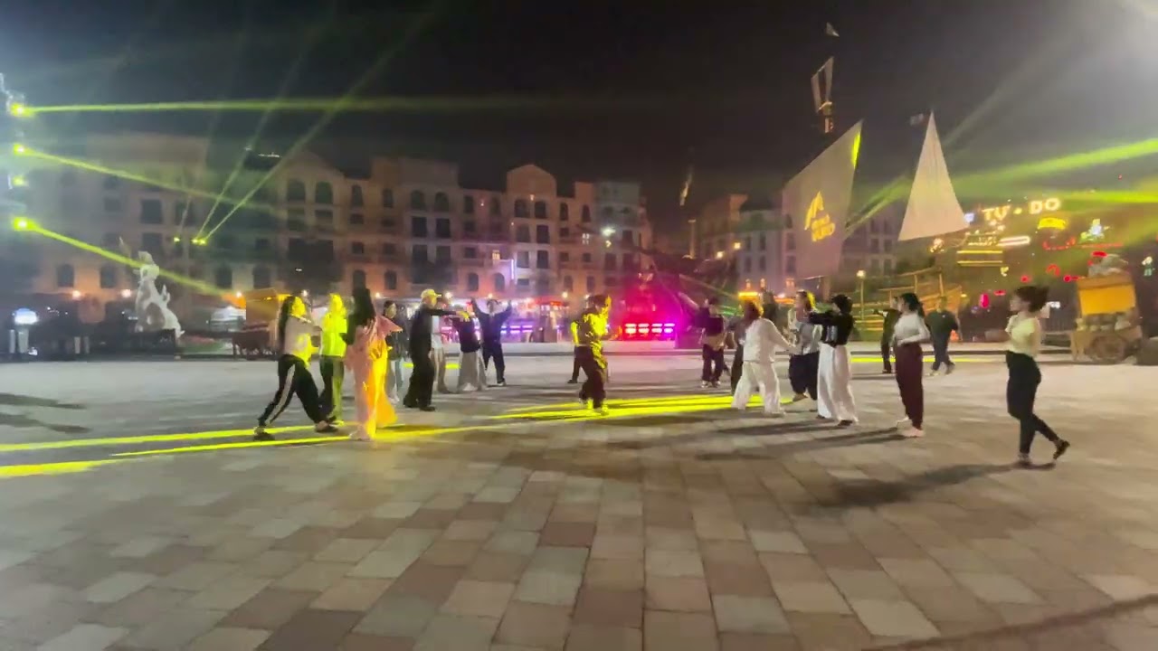 Tập luyện “Tết đón xuân về” 