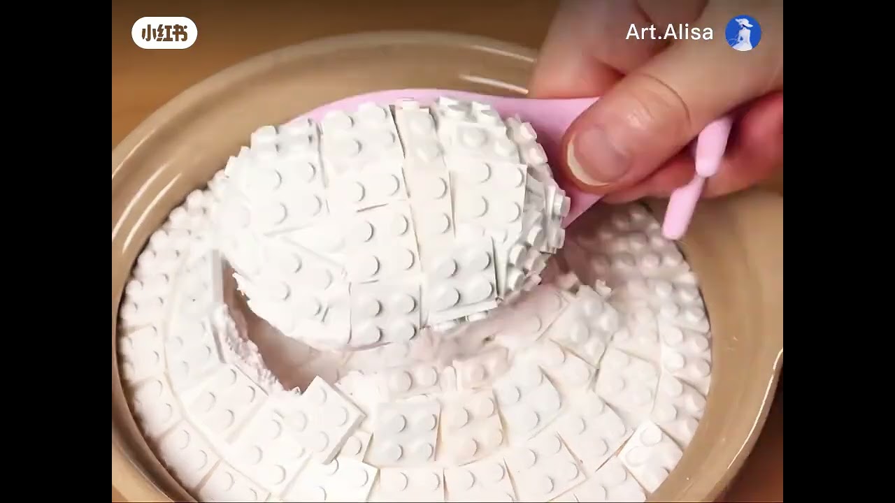 Lego-made interesting people 