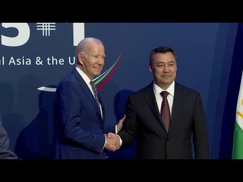 Садыр Жапаров и Джо Байден на саммите с президентами стран Центральной Азии