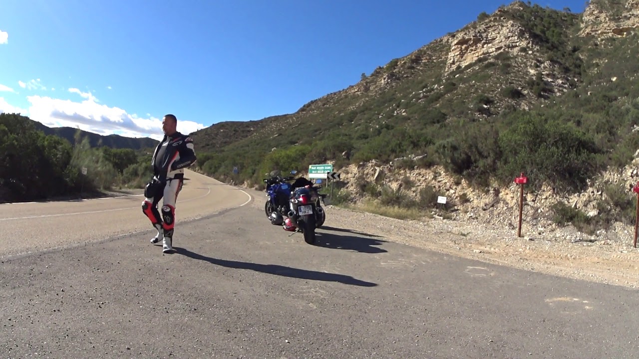 RUTAKA EN MOTO Con pequeña  Incidencia