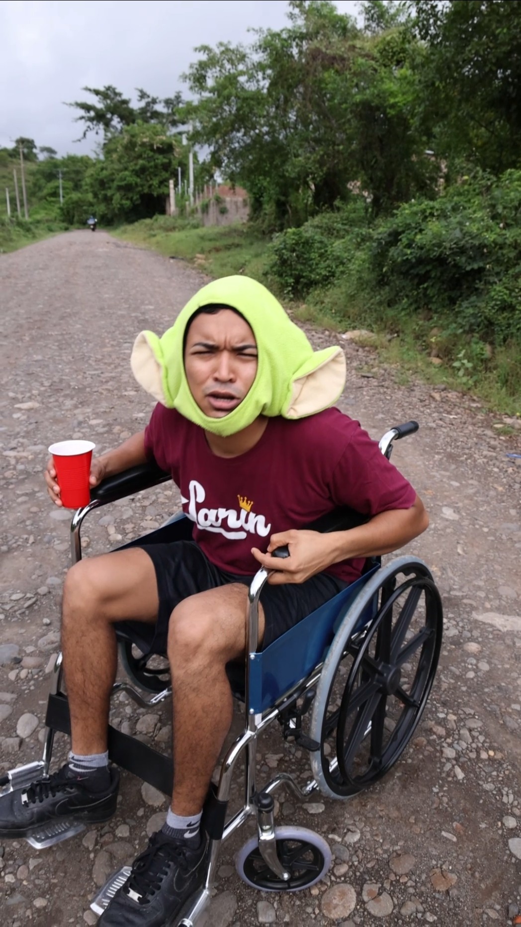 LARIN JR ES UN ESTAFADOR #comedia