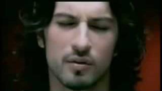 Tarkan _-_ Hüp (Video Clipe Oficial)