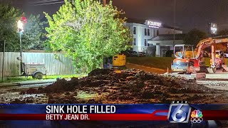 Famous Sinkhole forms near busy intersection Net Worth