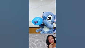 tools, and entertainment features in a sleek, minimalist design.  features a flexible OLED display😱