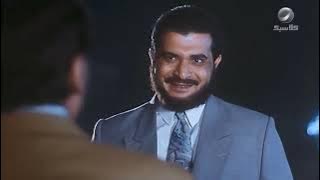 مشهد أيقوني بين عادل إمام ورياض الخولي في فيلم طيور الظلام