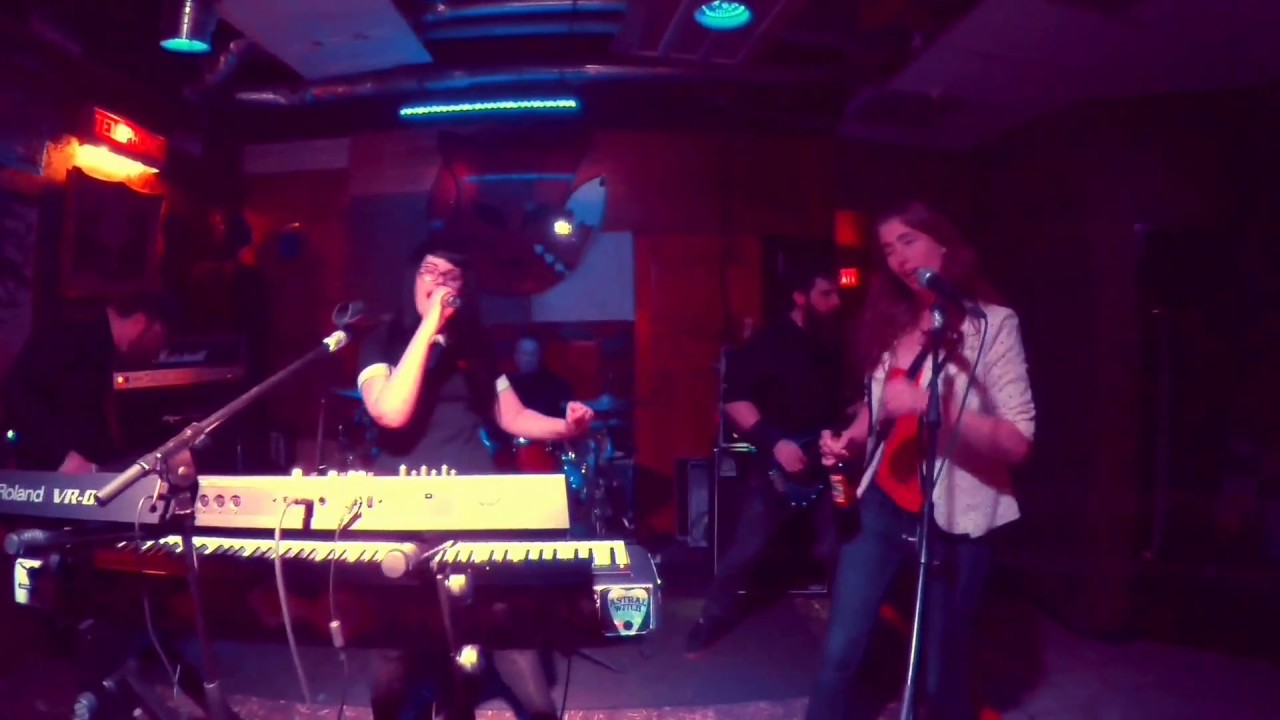 Rue Bella - White Rabbit (feat.) Mip