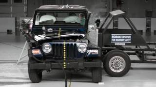 2003 Jeep Wrangler side test