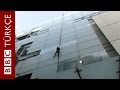360°- 'Örümcek Adam' BBC binasına tırmandı - BBC TÜRKÇE