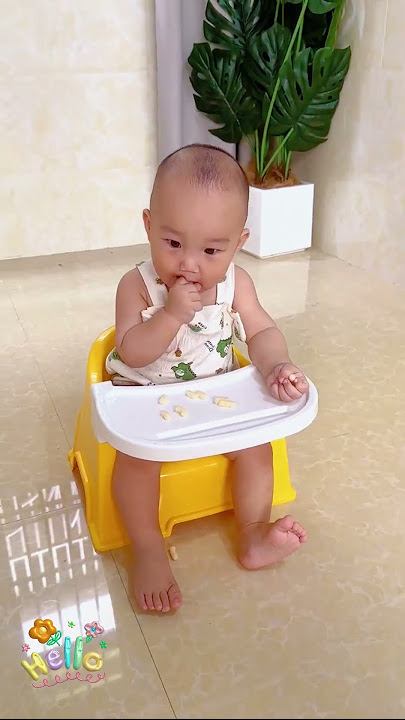 Removable Tray and Easy to Clean Design，Convertible Baby Feeding Chair！#BabyStation #shorts