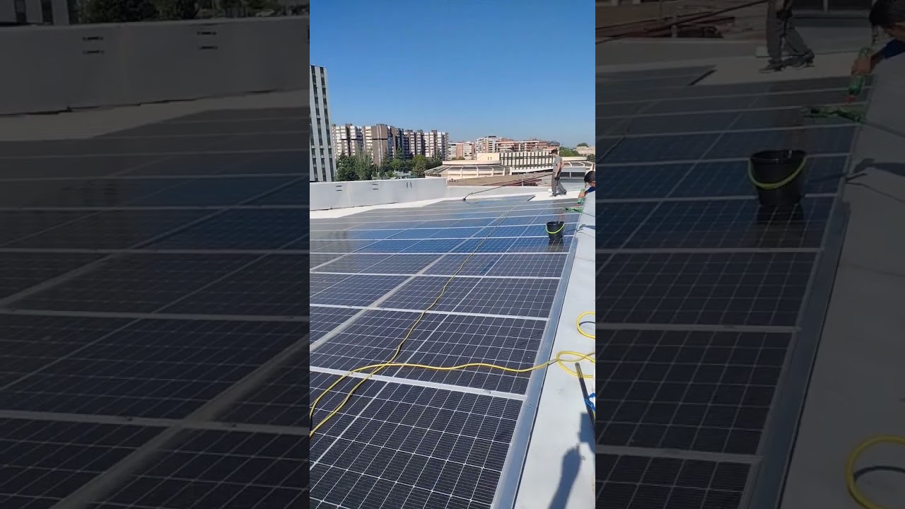 Limpieza de placas solares con agua osmotizada en Madrid