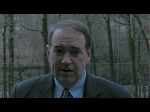 Gov. Mike Huckabee "shouts out" to Onaway, Michiga...