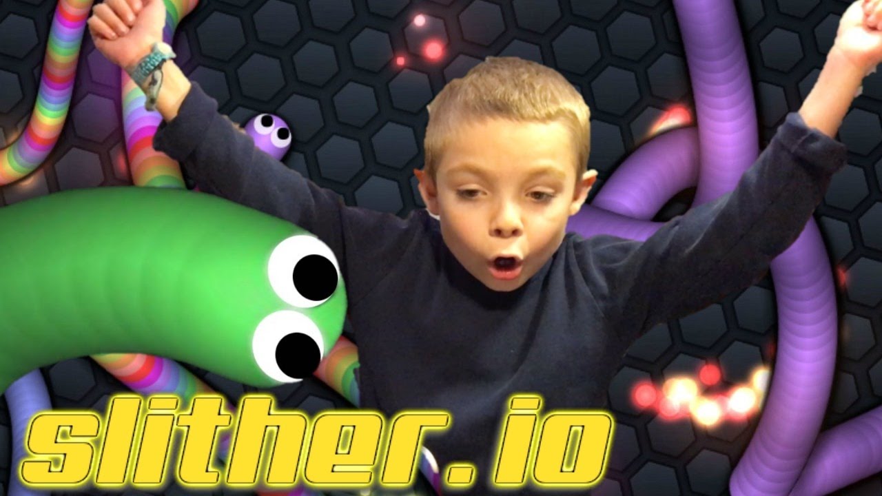 Jeg spiller slither.io lort.io :) youtube Ziggy køkken