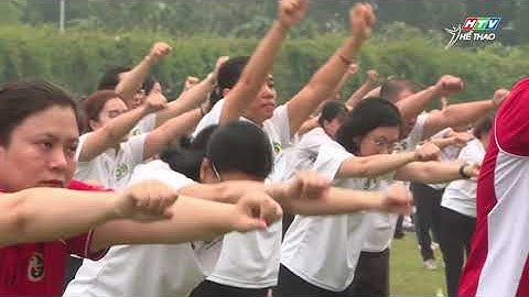 Hơn 2000 người dân TP.HCM đồng diễn dưỡng sinh vì Sức khỏe cộng đồng | Thể Thao 365 | HTV Thể Thao