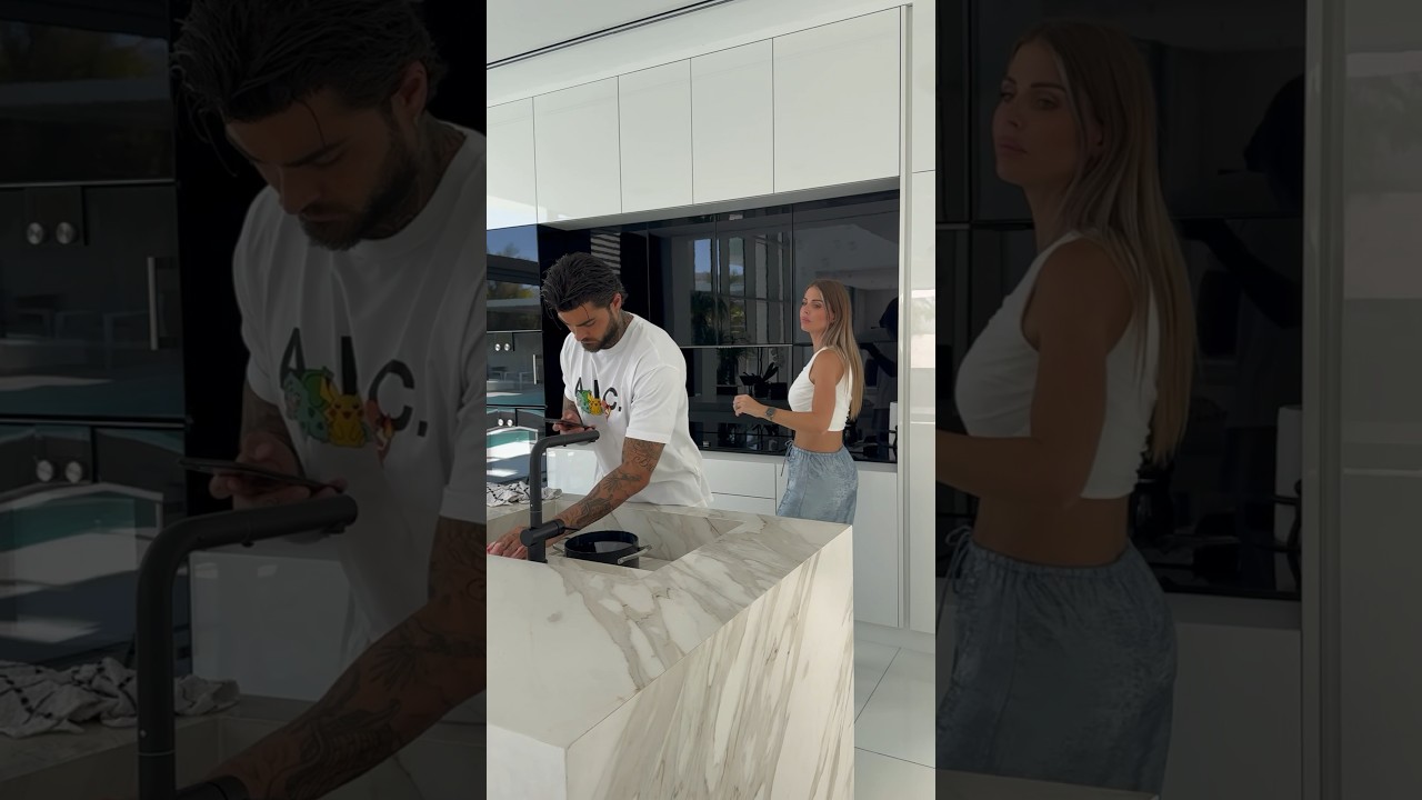 🤳📱🥘🍑🤷‍♀️🤣🔥