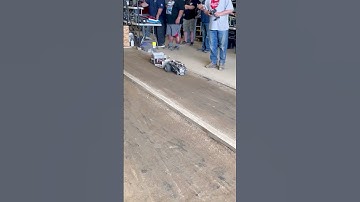 NITRO RC tractor pulling with a modified truck with a big pipe