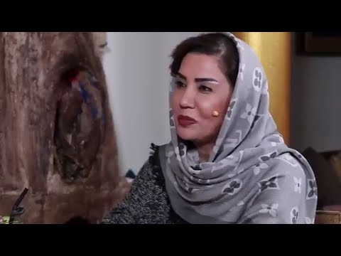 مهناز شیرازی گوینده سابق خبر