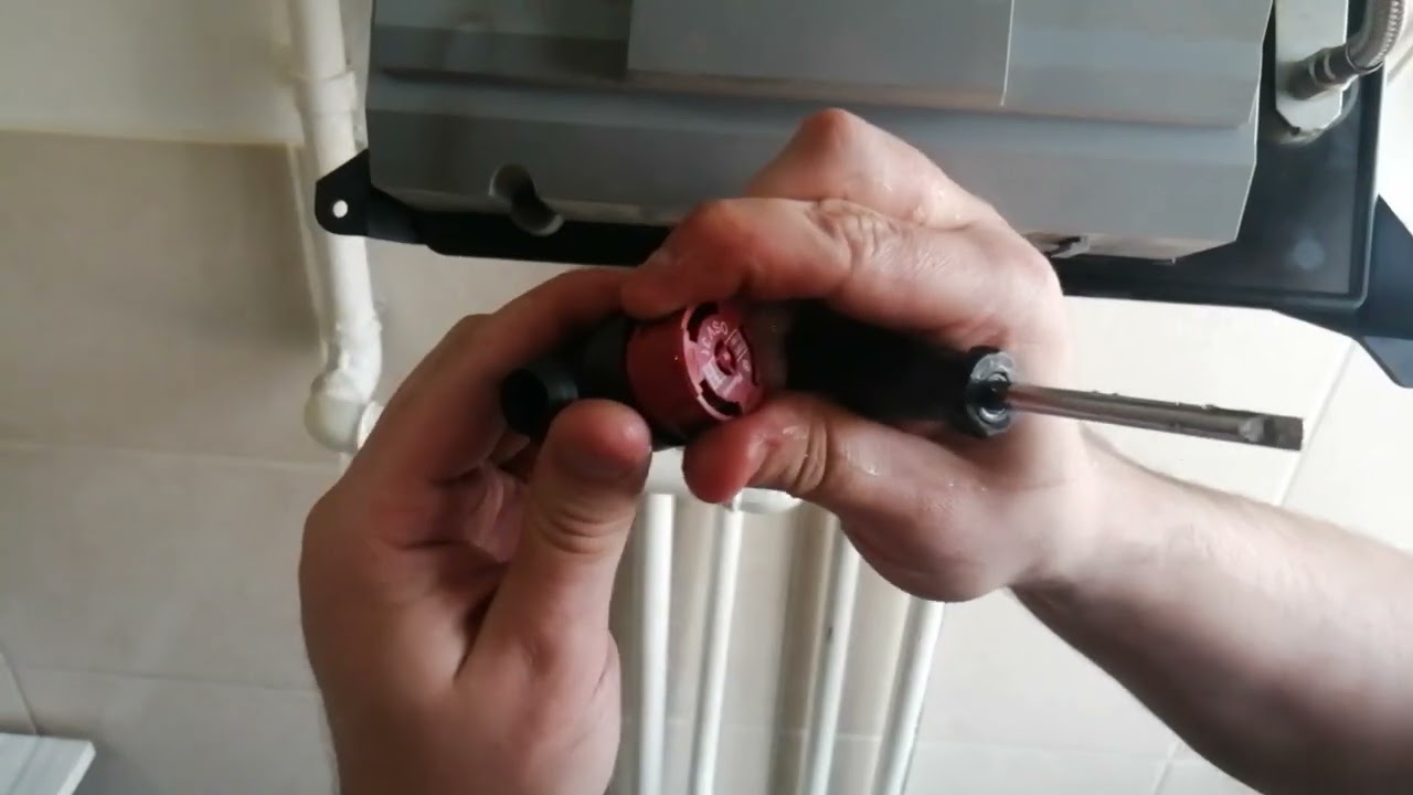 buderus logamax U042 kombi tüm arızaları ve parçaların tanıtımı