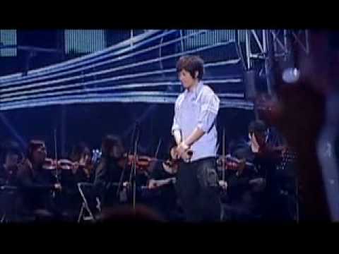 五月天 DNA憨人(高雄場) .flv