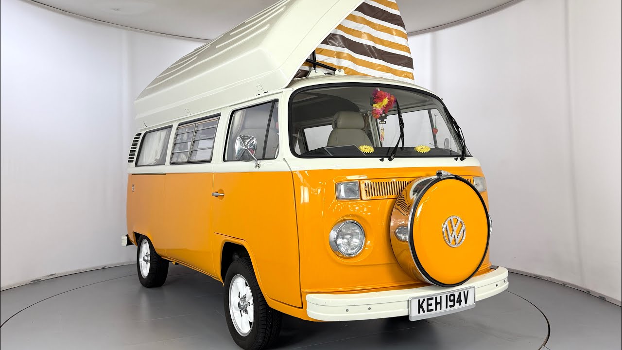 VW T2 - Devon Moonraker