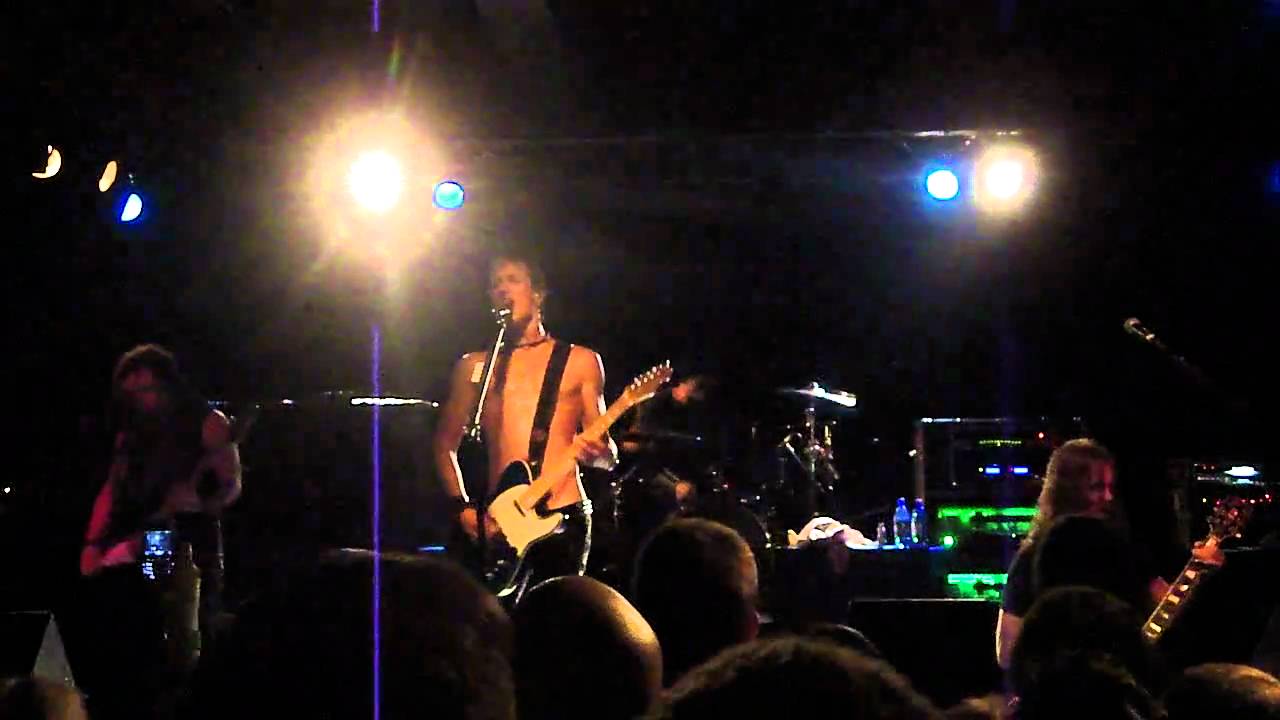 Fuel Hemorrhage (In My Hands) (Live in Charlotte NC) HD YouTube