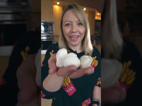 ЕМ И ПЛАЧУ: