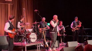 Cosmo Klein &amp; The Campers - I do love you, Live @ Domicil Dortmund, 18.2.23