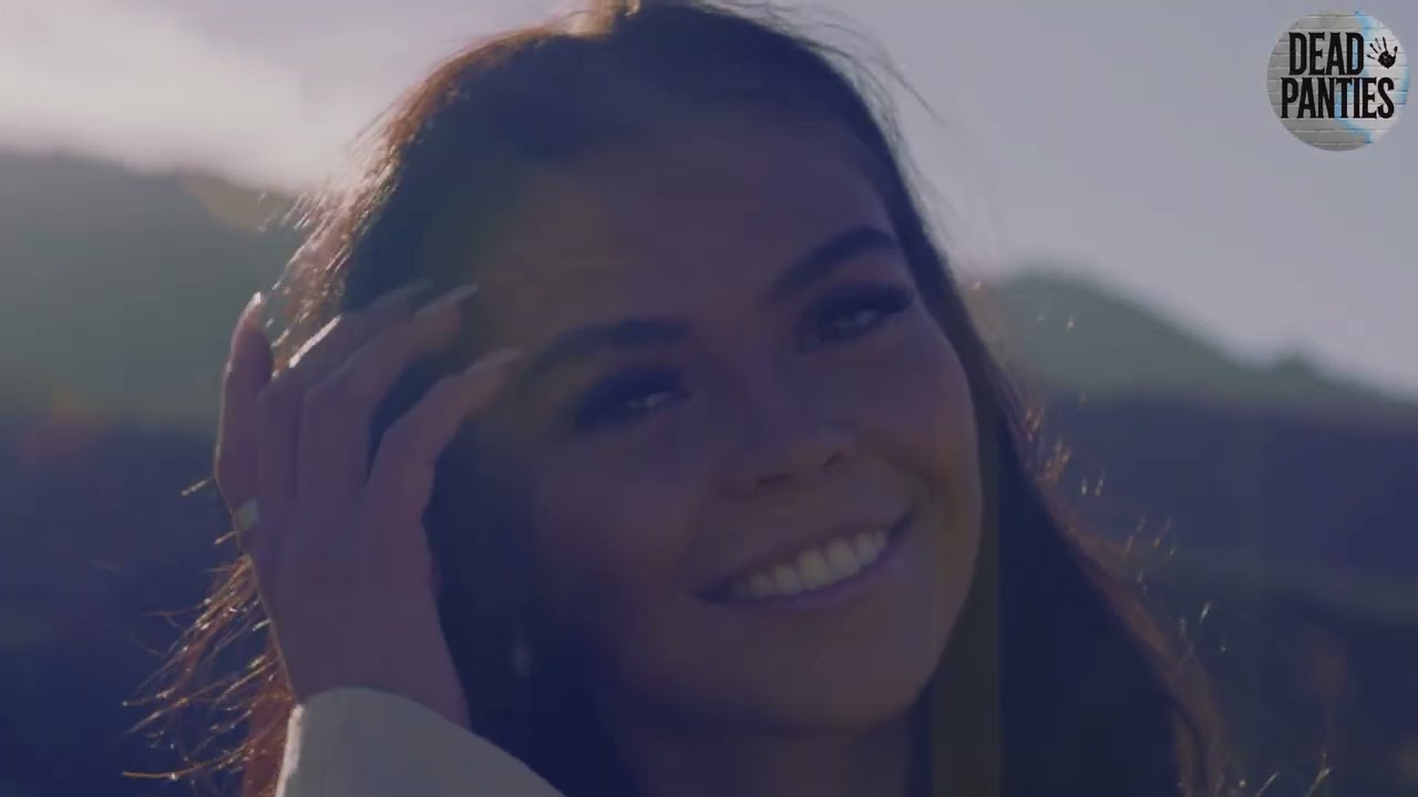 Dead Girl Club | Dead Panties (Official Video) – Grunge Rock