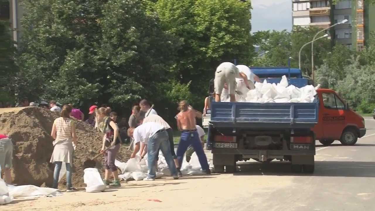 Vác árvízi védekezés 2013. június 7.