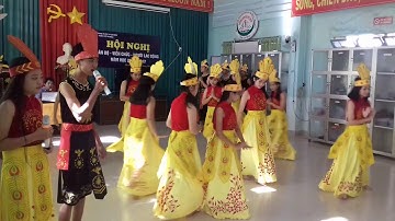 Múa hát đất nước lời ru 12A3 _ THPT ĐẠ HUOAI