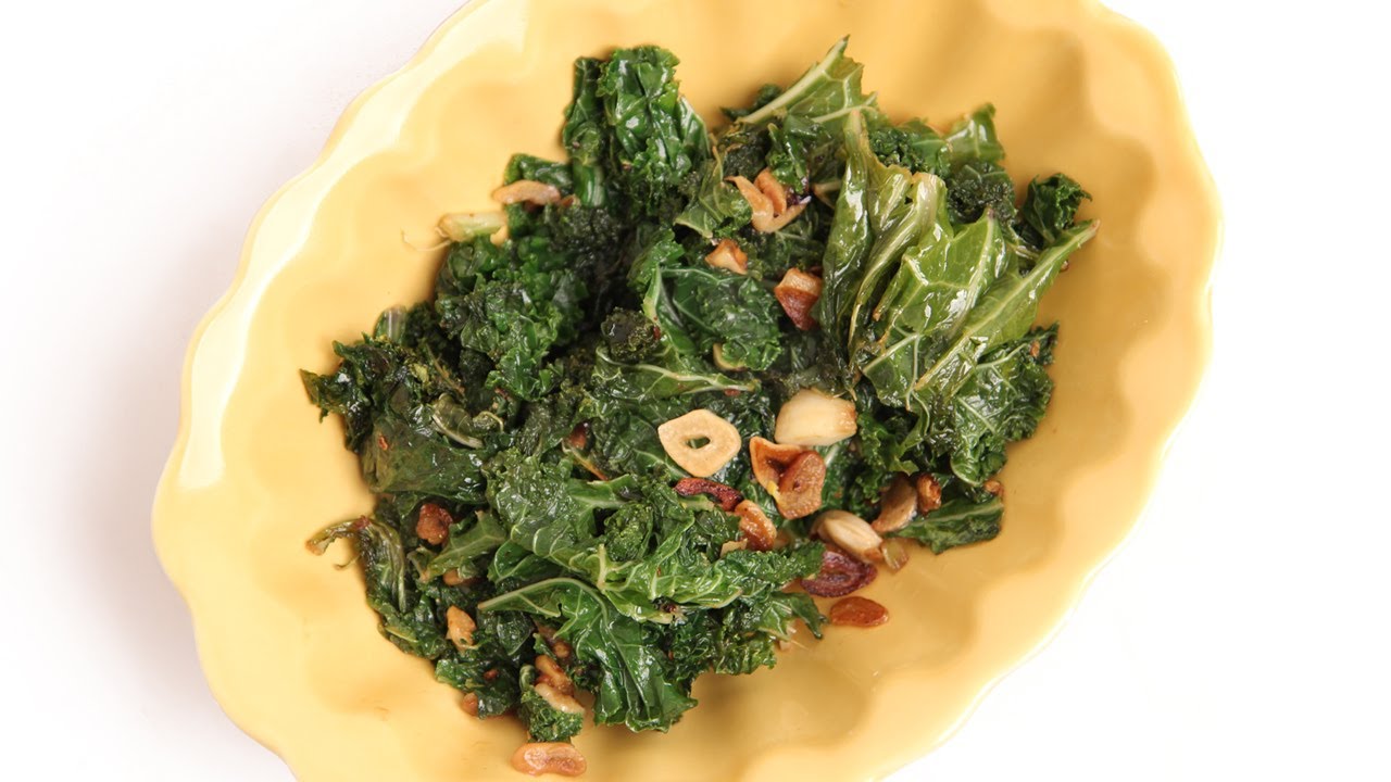 Spicy Garlic Kale Recipe - Laura Vitale - Laura in the Kitchen Episode 684