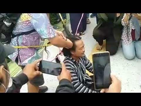 Walikota Jogja dicokok KPK, Dodok aksi cukur gundul di depan kantor balaikota Jogja