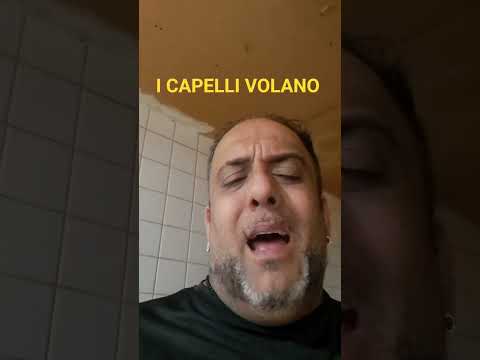 Video I capelli volano per i ris del generale garofano