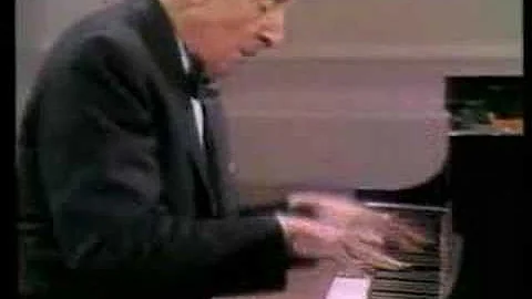 Vladimir Horowitz - Variation on a theme of Bizet'...