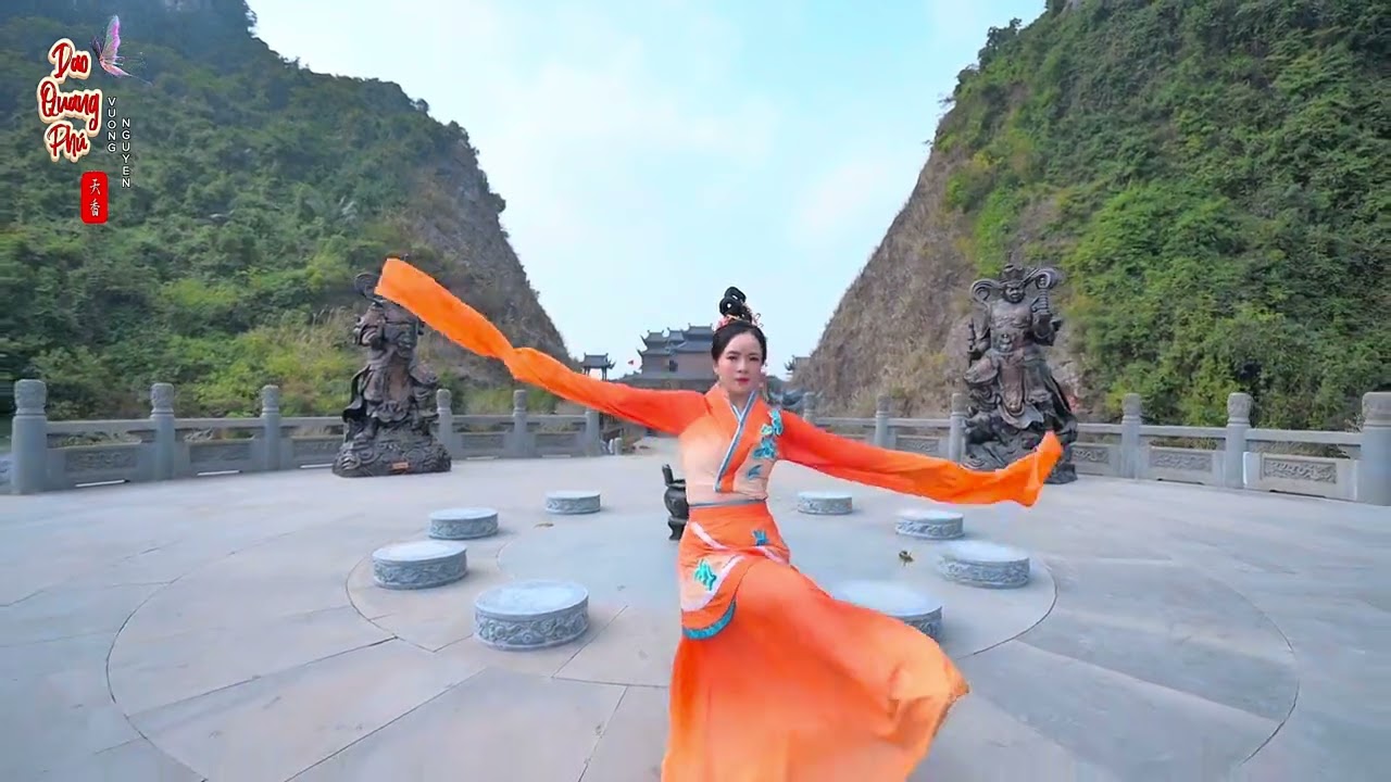 Múa DAO QUANG PHÚ (Bản biên: thầy Tử Nhan) 瑶光赋-子颜老师 #muacotrang #vuongnguyendance #lopmuathayvuong